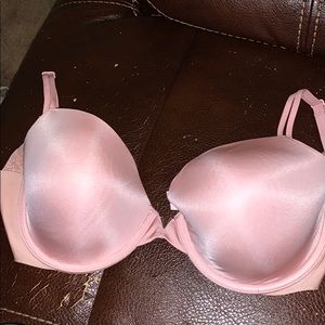 Victoria’s Secret lined Demi